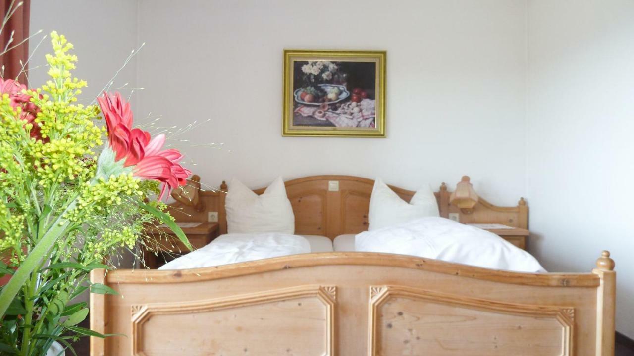Gasthof Adler Guettingen Guttingen ภายนอก รูปภาพ